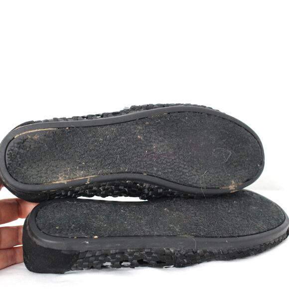 TOMS Women's Classic Black Satin Woven Slip Ons Size 8.5 Preloved - Picture 5 of 6